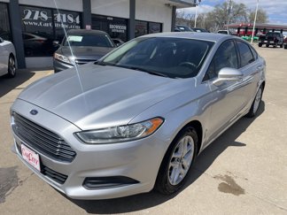 Used 2014 Ford Fusion SE image 1