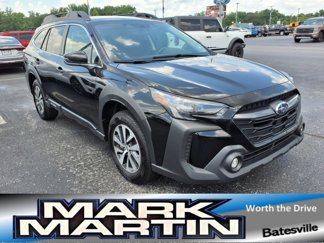 Used 2023 Subaru Outback Premium image 1