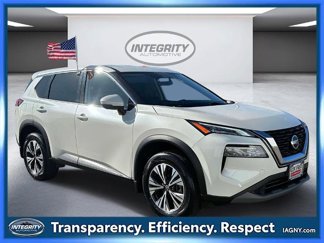 Certified 2021 Nissan Rogue SV image 1