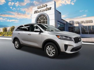 Used 2019 Kia Sorento LX image 1
