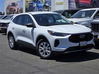 New 2025 Ford Escape Active image 1