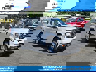 New 2025 Ford Maverick XL image 1