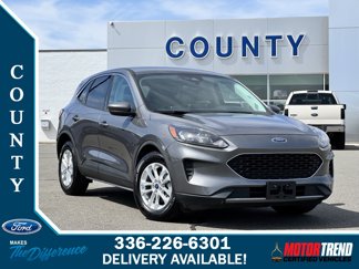 Used 2021 Ford Escape SE w/ Cold Weather Package image 1