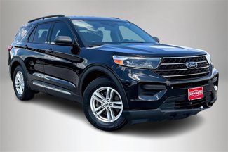 Used 2020 Ford Explorer XLT image 1