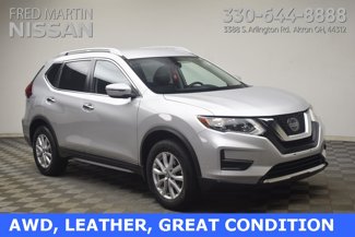Used 2018 Nissan Rogue SV image 1