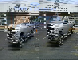 Used 2020 RAM 2500 Tradesman image 1