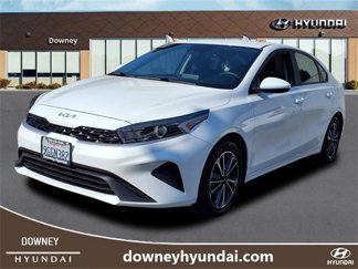 Used 2023 Kia Forte LXS image 1