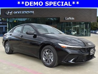 New 2024 Hyundai Elantra Blue image 1