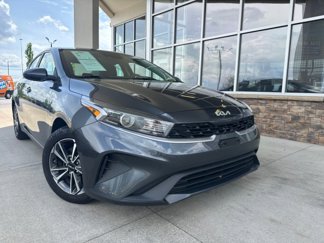 Used 2022 Kia Forte LXS image 1