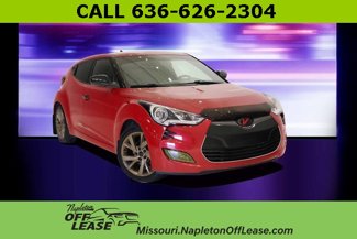 Used 2016 Hyundai Veloster image 1