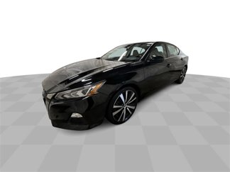 Used 2022 Nissan Altima 2.5 SR image 1