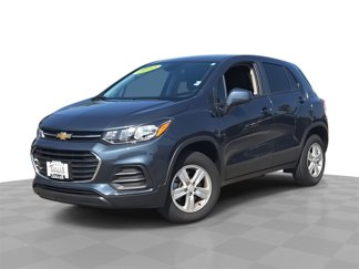 Used 2022 Chevrolet Trax LS w/ Tint and Cruise Package image 1