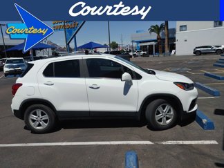 Used 2020 Chevrolet Trax LT w/ LT Convenience Package image 1