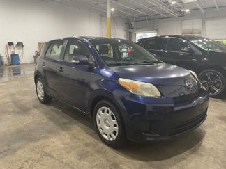 Used 2009 Scion xD image 1