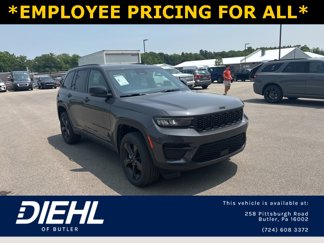 New 2025 Jeep Grand Cherokee Altitude image 1