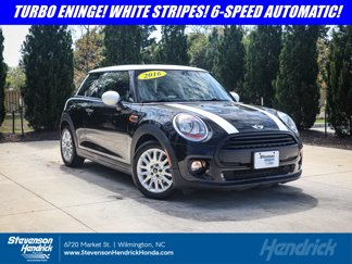 Used 2016 MINI Cooper 2-Door Hardtop image 1
