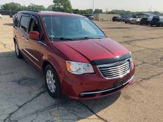 Used 2016 Chrysler Town & Country Touring w/ Driver Convenience Group image 1