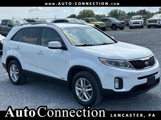 Used 2015 Kia Sorento LX image 1