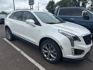 Used 2021 Cadillac XT5 Sportv image 1