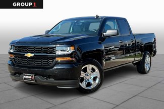 Used 2018 Chevrolet Silverado 1500 Custom w/ Custom Convenience Package image 1
