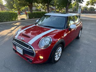 Used 2015 MINI Cooper S image 1