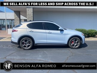Used 2022 Alfa Romeo Stelvio Ti image 1