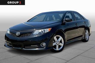 Used 2013 Toyota Camry SE image 1