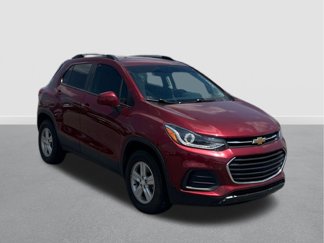 Used 2021 Chevrolet Trax LT w/ LT Convenience Package image 1