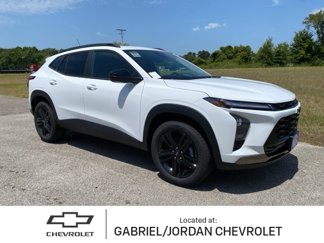 New 2025 Chevrolet Trax ACTIV w/ Sunroof Package image 1