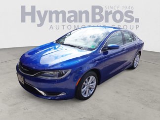 Used 2016 Chrysler 200 Limited image 1