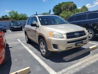 Used 2012 Toyota RAV4 4WD V6 image 1