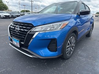 Used 2024 Nissan Kicks SV image 1