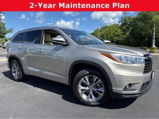 Used 2015 Toyota Highlander XLE image 1