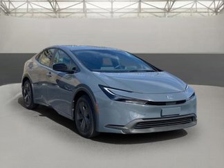 Used 2023 Toyota Prius LE image 1