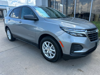Used 2023 Chevrolet Equinox LS w/ LS Convenience Package image 1