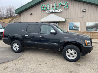 Used 2007 Chevrolet Suburban LT w/ LT Preferred Equipment Group image 1
