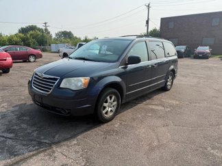 Used 2008 Chrysler Town & Country Touring w/ Trailer Tow Group image 1
