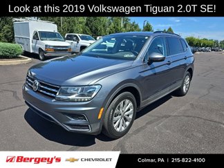 Used 2019 Volkswagen Tiguan SE w/ 3rd Row Seat Package image 1