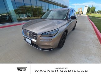 Used 2021 Lincoln Corsair FWD w/ Rear Removable Package Tray image 1