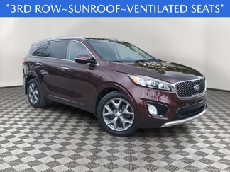 Used 2016 Kia Sorento SX image 1