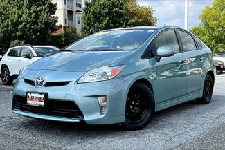 Used 2015 Toyota Prius Four image 1