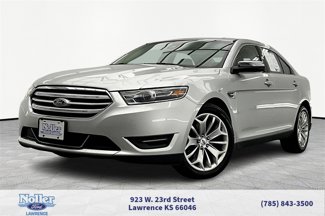 Used 2018 Ford Taurus Limited image 1