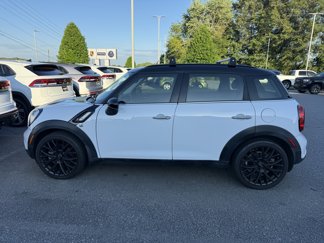 Used 2015 MINI Cooper Countryman S image 1