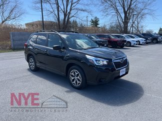 Used 2020 Subaru Forester Premium image 1