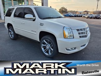 Used 2013 Cadillac Escalade Premium image 1