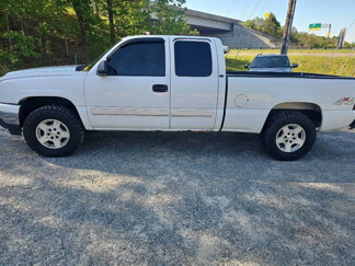 Used 2006 Chevrolet Silverado 1500 LT w/ Light Duty Power Package image 1