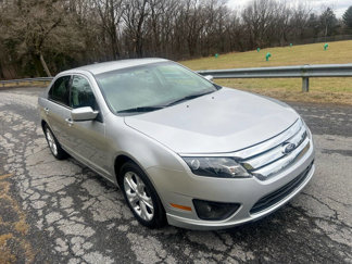 Used 2012 Ford Fusion SE image 1