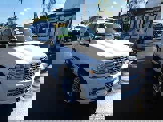 Used 2013 Lincoln Navigator 4WD w/ HD Trailer Tow Pkg image 1