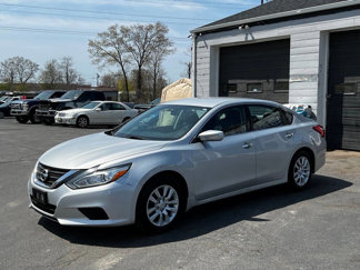 Used 2017 Nissan Altima 2.5 S w/ Power Driver Seat Package image 1