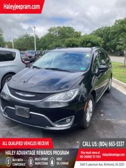 Used 2019 Chrysler Pacifica Touring-L image 1